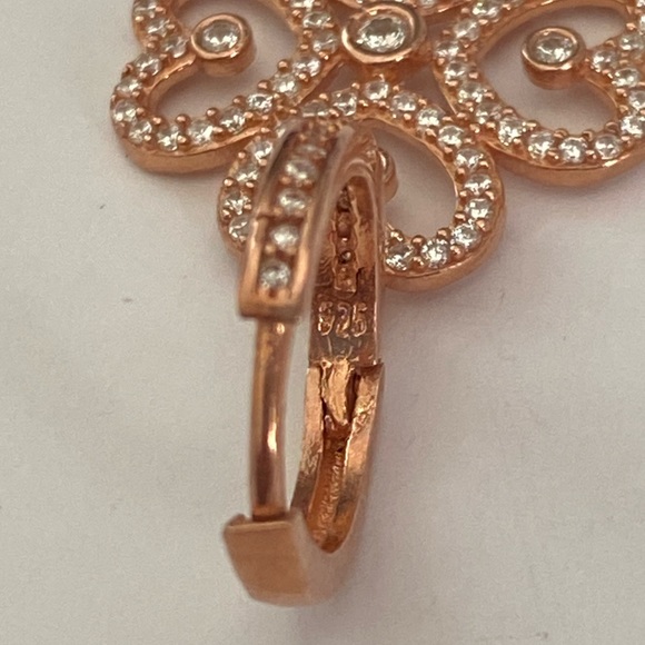 925 Silver earrings cz stones flower heart design - Picture 5 of 6